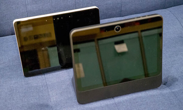 FBのスマートデバイス「Facebook Portal」 開封の儀！ Alexaと独自AIアシスタントを搭載