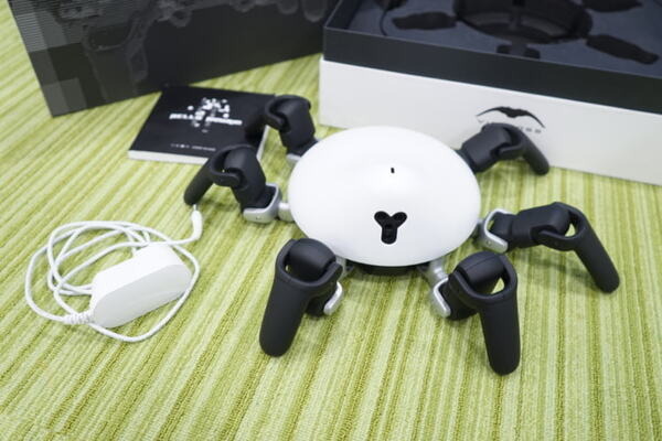 プログラミング可能なクモ型ロボット「HEXA」【レビューその1・開封の儀！ 】