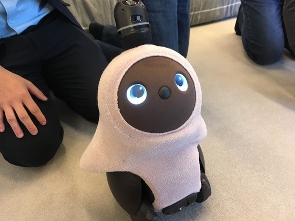 LOVOT体験会に行ってきました – 体験して感じた温かさとやわらかさとかわいさ