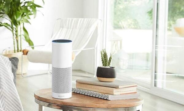 アマゾンの2019年初売りセール開催中。1月4日までの特選タイムセールでEchoが3,500円引き、Echo Spotが4,000円引き