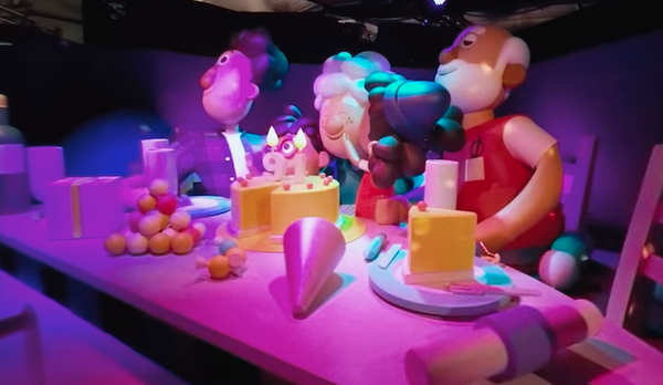 まるで遊園地？ グーグルのアトラクション「The Google Assistant Ride」が凄すぎる #CES2019