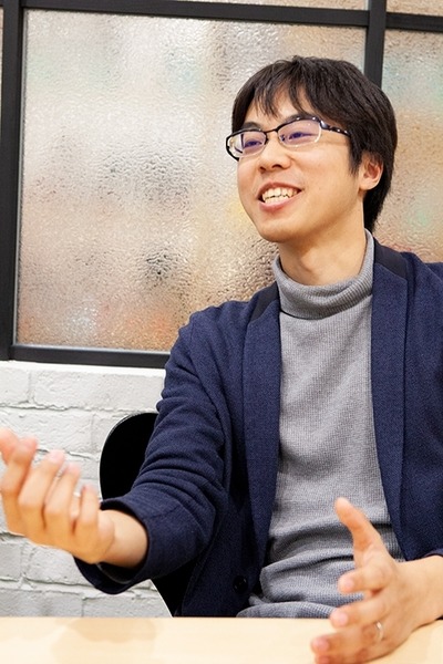 次世代ゴムはロボットの皮膚や筋肉になる　感じて動くゴム「e-Rubber」豊田合成・慶應大が共同開発、ロボデックスで展示へ