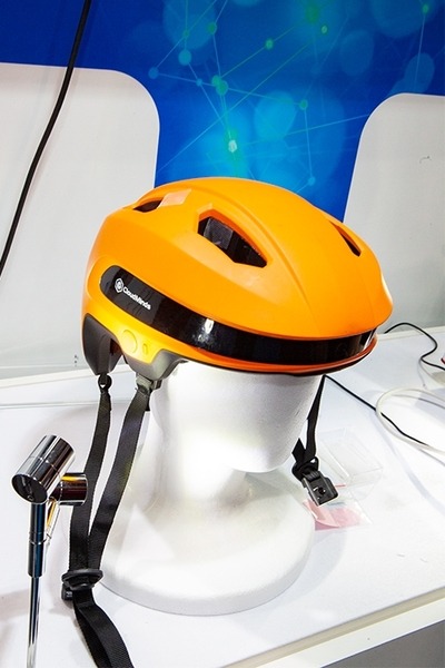 クラウドマインズが提案する「未来の自動販売機」、ロボデックスで展示！ロボット普及のため最先端サーボも発表