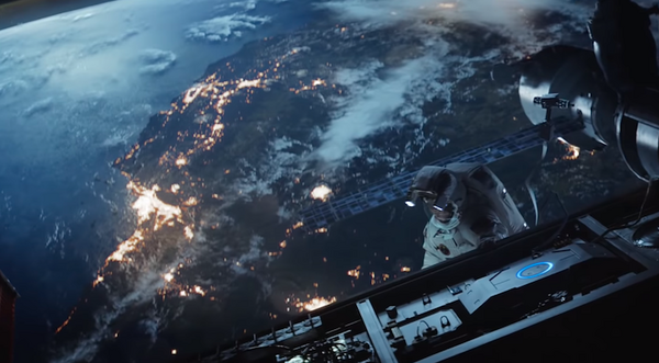 Alexaを組み込んだ「失敗作」とは？ Amazonのスーパーボウル予告CMが面白い