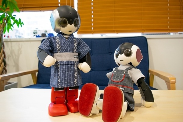 ロビ2専用公式ウェアが登場！ 初代ロビにも対応、価格は8千円から