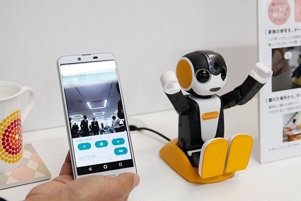 ロボホンの販売台数は1万2千台、右肩上がりに成長中！お留守番や英語学習など新機能を大幅に追加