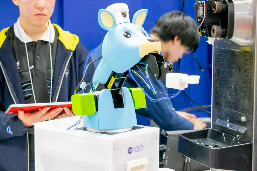 【動画あり】「朝食を作るロボット」などコネクテッドロボティクスが開発　HCJ2019で展示デモ