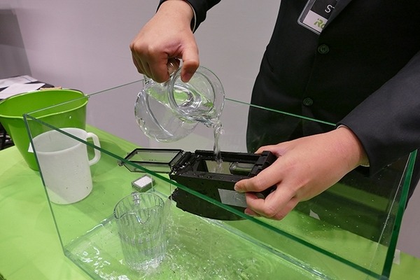 アイロボット、部屋の間取りを理解する「ルンバi7」を発表　「掃除の常識を変える」新ルンバ