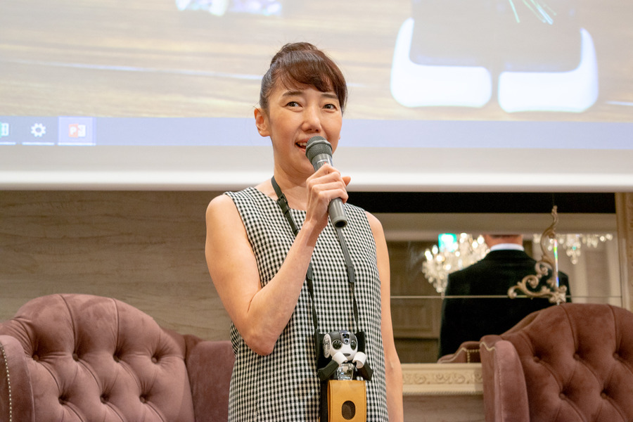 200体のロボホンがパフォーマンス！ ロボホンオーナーズミーティングが開催