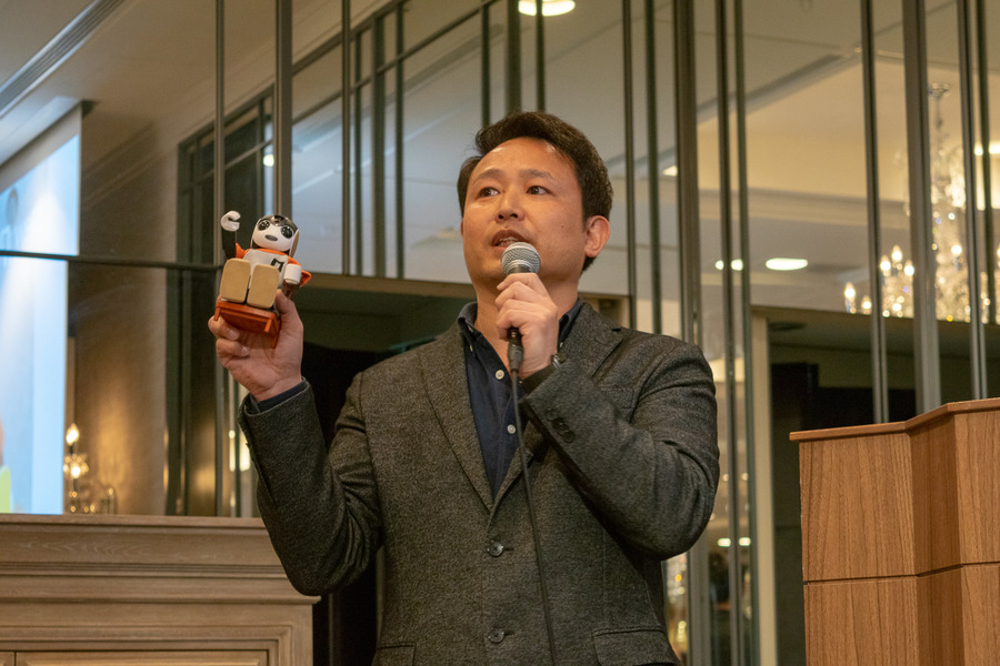 200体のロボホンがパフォーマンス！ ロボホンオーナーズミーティングが開催