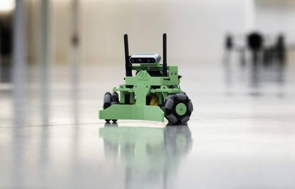 【GTC2019基調講演】NVIDIAの自律ロボット「Kaya」はJetson Nano搭載、Isaacで開発！Amazon AWSとJetsonの連携も発表