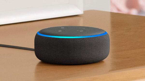 期間限定でAmazon Echoファミリーが値引き中。Echoが42%OFF、Echo DotやEcho Spotもまとめ買いで大幅値引き。