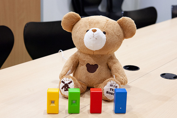 【速報】ハウステンボスが会話ロボット事業に参入！第一弾は高齢者向け見守りロボット「TELLBO」、澤田社長も意気込みを語る