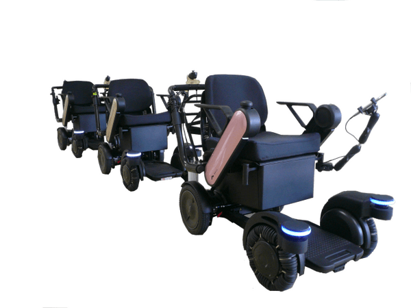 ANAとパナソニック、シニア世代の空港内乗り継ぎ移動にパーソナルモビリティ活用へ