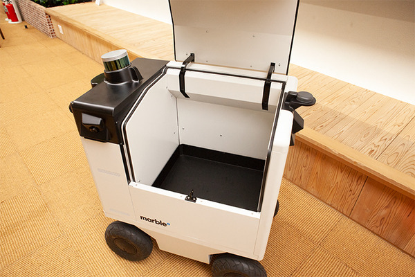 三菱地所が描くデリバリーロボットによる次世代物流！高評価の「Marble」を丸の内でラストワンマイル実証実験