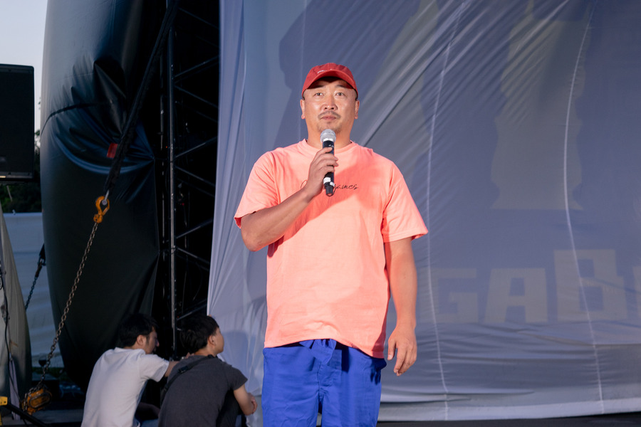 【動画あり】ド迫力！ 4m超の巨大ロボット「Megabots」が日本初上陸、明日から2日間搭乗体験も