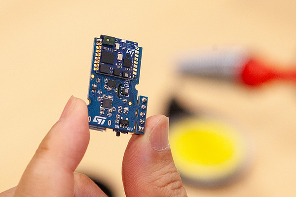 STの汎用マイコンでAIに挑戦！【後編】「SensorTile Kit」を使った推論実行とデータ収集　体験レポート