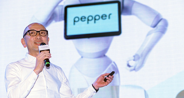 Pepperを中国の大学など教育機関に向けて2,000台無償提供 ロボットと共生目指し人材育成を支援