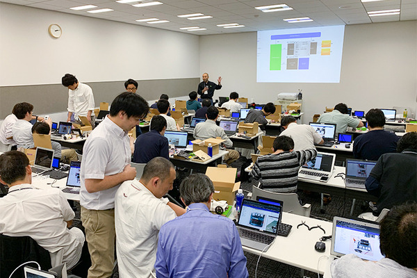 世界初のJetBotハンズオン・ワークショップ開催！Jetson Nano、Microsoft Azure、キット製品でAI自律ロボットカーの作成体験