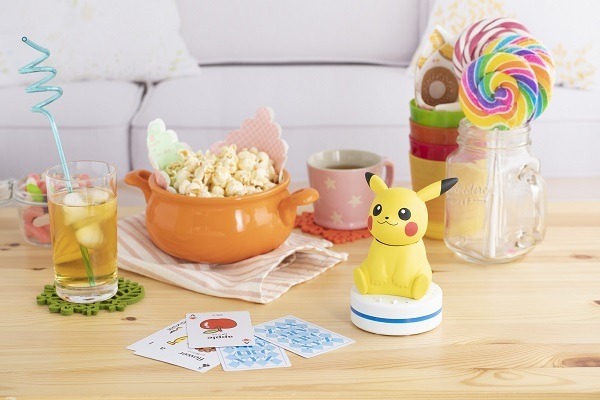 大ヒット製品「ハロピカ」に「イーブィ」版追加！家電の操作をしてくれる 「ねえ UchiPika (ウチピカ)」も発売へ　おもちゃショー