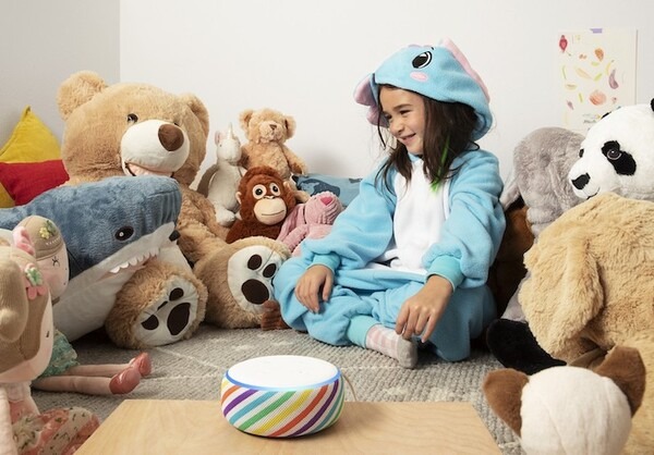 米アマゾンが第3世代Echo Dotをベースにした子供用「Amazon Echo Dot Kids Edition」を発表！レインボーカラーも用意