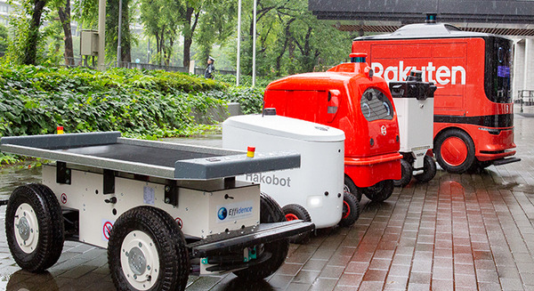 自動運搬ロボットAGV大集合！経産省が自動走行ロボットの公道走行や実用化の協議へ