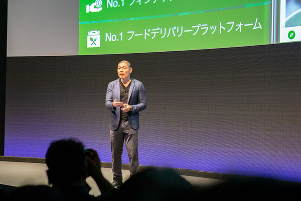 「SoftBank World 2019」開幕！孫正義氏が基調講演「早く目を覚ました方がいい」推論AIのある未来社会とそのポイント