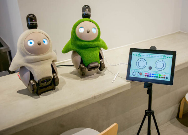 GROOVE Xとファミリアがコラボ！「LOVOT×familiar～発見！あたらしいかぞくとはじまるくらし展～」フォトレポート！