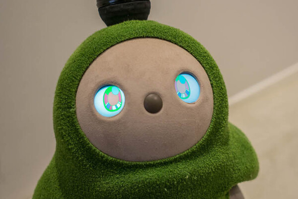 GROOVE Xとファミリアがコラボ！「LOVOT×familiar～発見！あたらしいかぞくとはじまるくらし展～」フォトレポート！