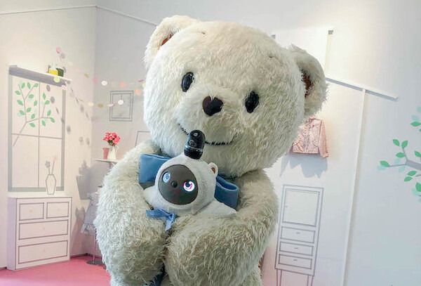 GROOVE Xとファミリアがコラボ！「LOVOT×familiar～発見！あたらしいかぞくとはじまるくらし展～」フォトレポート！