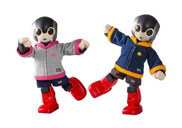 Robi公式ウェア秋冬コレクション、先着各100着セットで発売　ジャケットスタイルとフーディスタイルの４種類　ロボユニから