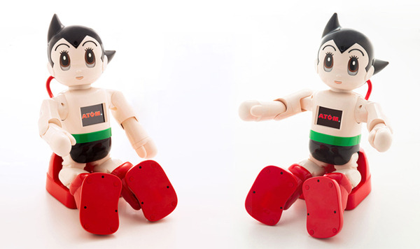 「おすわりATOM」の発売を記念して、東京技術商店で特別商品の販売がスタート！ハロウィーン・グッズも