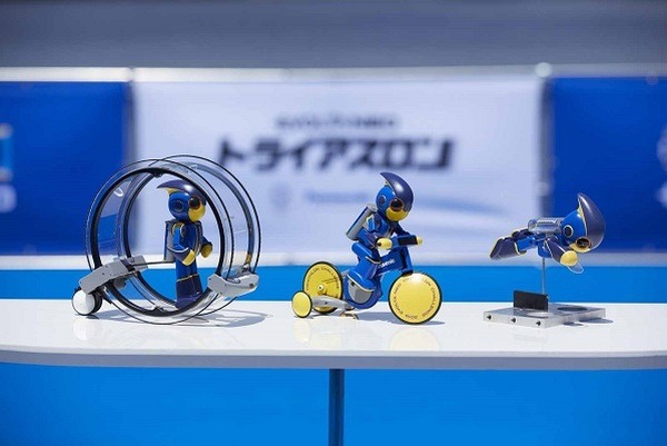 エボルタNEOくんが「トライアスロン」走破 ！総距離5.15kmを完走し、目標タイムを見事クリア！スイム、バイク、ラン