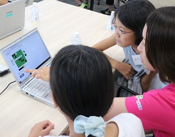 「AIは最初は弱かったけど学習して強くなるのが面白かった」小中学生がリバーシでAIのしくみを学ぶ『人工知能のしくみを学ぼう！』開催　FIF