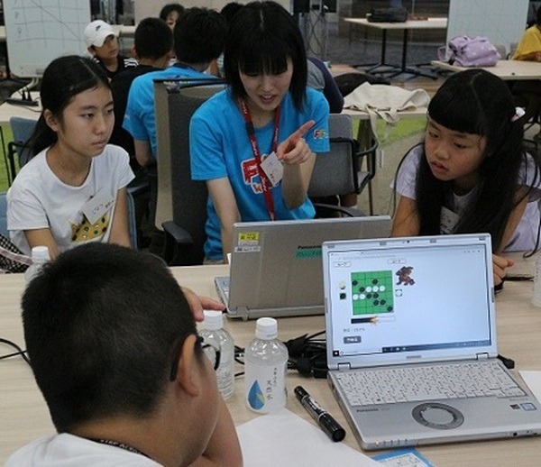「AIは最初は弱かったけど学習して強くなるのが面白かった」小中学生がリバーシでAIのしくみを学ぶ『人工知能のしくみを学ぼう！』開催　FIF