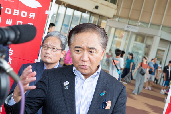 進化した自動運転バスが江の島で実証実験！信号協調と自動右折、バス停での正着制御など、最新技術と見どころを解説　小田急やSBドライブら