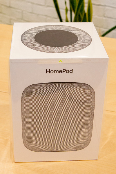 アップルのスマートスピーカー「HomePod」の凄いところとダメなところ　重低音が魅力、どれくらい会話できるの? スキルの対応は?