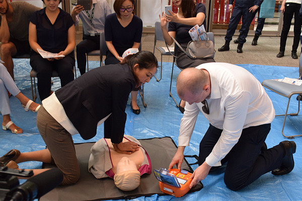 三菱地所が警備ロボット「SQ-2」やVR防災車を総合防災訓練で活用！