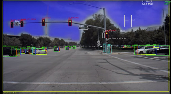 NVIDIAのDRIVE Labsが最新の自動運転の映像をYouTubeで公開　交通状況の把握やACC、レーンチェンジのしくみ　CEOがカメオ出演