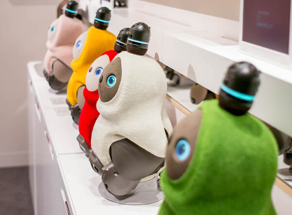 【フォトレポート】9月4日、新宿髙島屋ロボティクススタジオに「LOVOTストア」オープン！