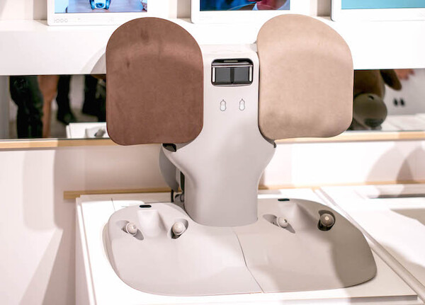 【フォトレポート】9月4日、新宿髙島屋ロボティクススタジオに「LOVOTストア」オープン！