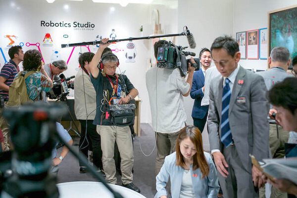 【フォトレポート】9月4日、新宿髙島屋ロボティクススタジオに「LOVOTストア」オープン！