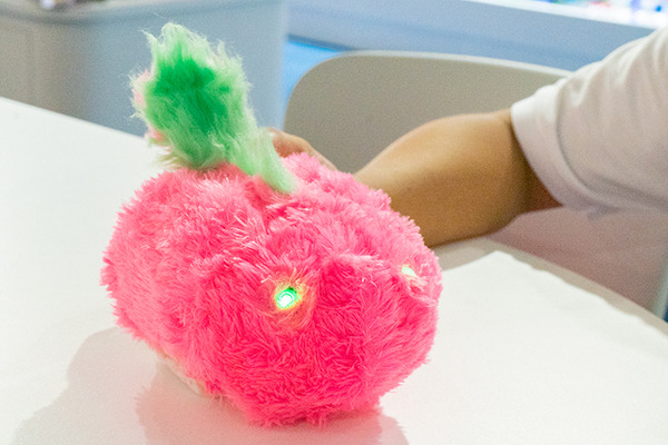 【速報】びっくり！進化して姿が変わるぬいぐるみロボット「Rizmo」リズモ実機レビュー！音で遊んで進化するサプライズトイ誕生