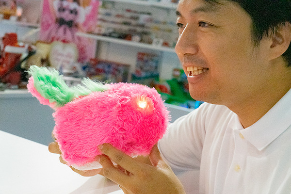 【速報】びっくり！進化して姿が変わるぬいぐるみロボット「Rizmo」リズモ実機レビュー！音で遊んで進化するサプライズトイ誕生