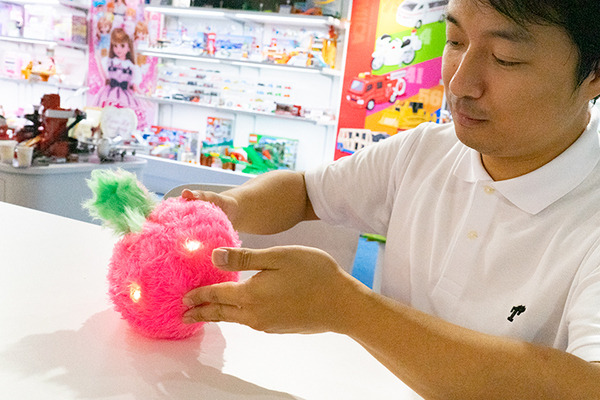 【速報】びっくり！進化して姿が変わるぬいぐるみロボット「Rizmo」リズモ実機レビュー！音で遊んで進化するサプライズトイ誕生