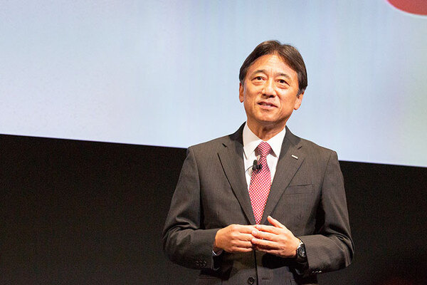 【速報】ドコモが「5Gプレサービス」を9月20日からスタート！佐藤健さんが5Gをプレ体験「5Gが日常に近づいている」