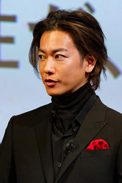 【速報】ドコモが「5Gプレサービス」を9月20日からスタート！佐藤健さんが5Gをプレ体験「5Gが日常に近づいている」