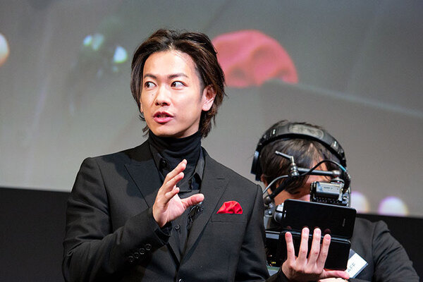 【速報】ドコモが「5Gプレサービス」を9月20日からスタート！佐藤健さんが5Gをプレ体験「5Gが日常に近づいている」