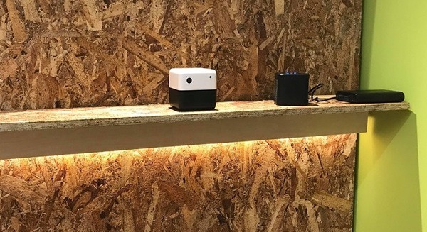 「PLEN Cube」の顔認証入退館システムをグアム大学や近畿大学で活用　授業時間内の無駄を削減して効率化