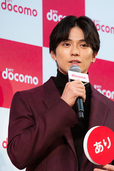 NTTドコモ「my daiz」新サービス発表会　トークショーに星プロ、星野源 / 新田真剣佑 / 長谷川博己 / 浜辺美波が登場「こんな気配りってアリ?」